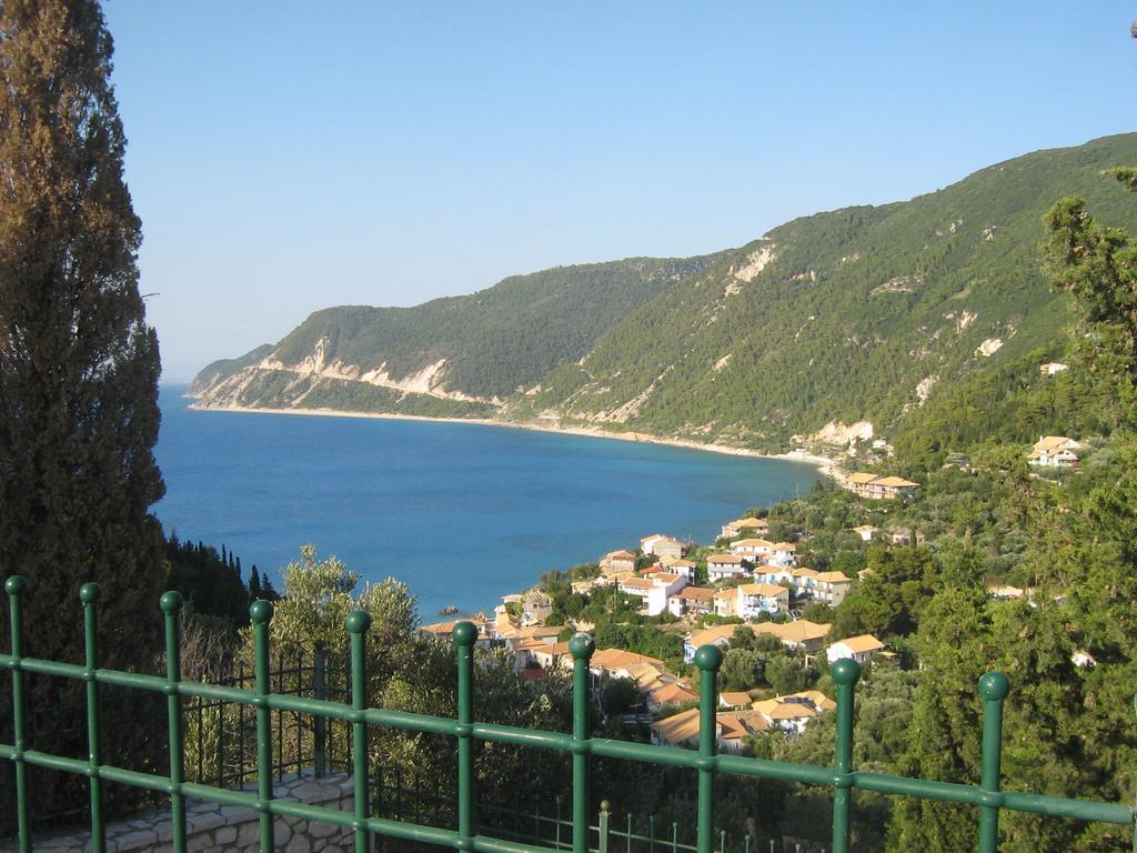 Villa Milia Áyios Nikítas Exterior foto